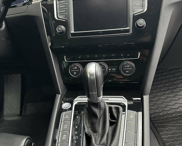 Белый Фольксваген Пассат, объемом двигателя 2 л и пробегом 260 тыс. км за 18250 $, фото 22 на Automoto.ua