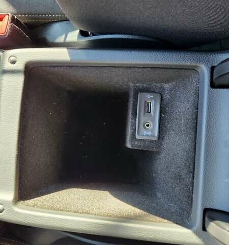 Білий Фольксваген Пассат, об'ємом двигуна 2 л та пробігом 276 тис. км за 15900 $, фото 49 на Automoto.ua