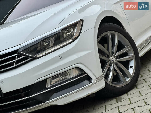 Белый Фольксваген Пассат, объемом двигателя 1.6 л и пробегом 262 тыс. км за 16000 $, фото 7 на Automoto.ua