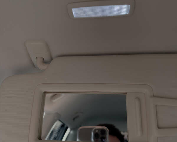 Белый Фольксваген Пассат, объемом двигателя 1.6 л и пробегом 274 тыс. км за 13399 $, фото 19 на Automoto.ua