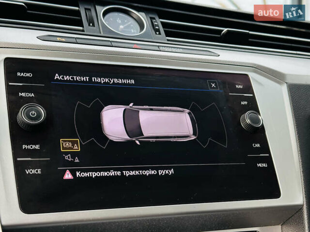 Белый Фольксваген Пассат, объемом двигателя 1.97 л и пробегом 197 тыс. км за 14800 $, фото 32 на Automoto.ua