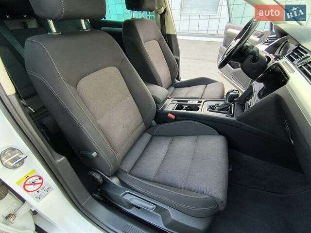 Білий Фольксваген Пассат, об'ємом двигуна 1.97 л та пробігом 290 тис. км за 19500 $, фото 41 на Automoto.ua