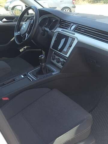 Білий Фольксваген Пассат, об'ємом двигуна 1.6 л та пробігом 192 тис. км за 18200 $, фото 11 на Automoto.ua