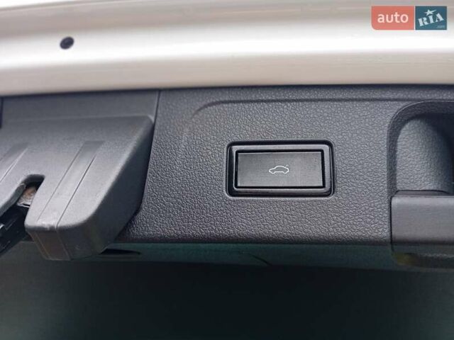 Білий Фольксваген Пассат, об'ємом двигуна 1.97 л та пробігом 195 тис. км за 18500 $, фото 20 на Automoto.ua