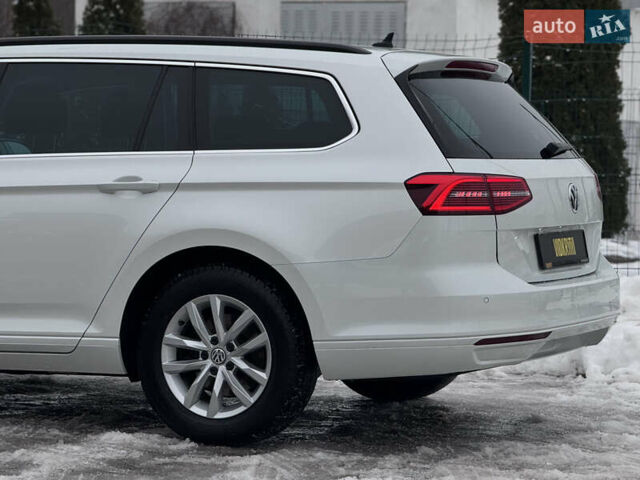 Белый Фольксваген Пассат, объемом двигателя 1.97 л и пробегом 221 тыс. км за 17300 $, фото 15 на Automoto.ua