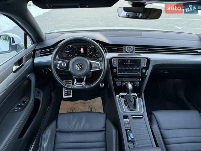 Білий Фольксваген Пассат, об'ємом двигуна 2 л та пробігом 281 тис. км за 18700 $, фото 52 на Automoto.ua
