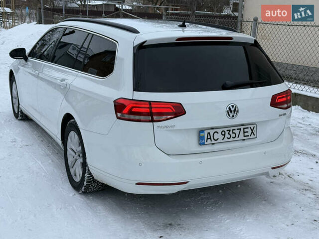 Белый Фольксваген Пассат, объемом двигателя 2 л и пробегом 345 тыс. км за 13900 $, фото 13 на Automoto.ua