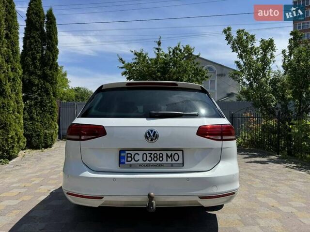 Білий Фольксваген Пассат, об'ємом двигуна 1.97 л та пробігом 198 тис. км за 17800 $, фото 4 на Automoto.ua