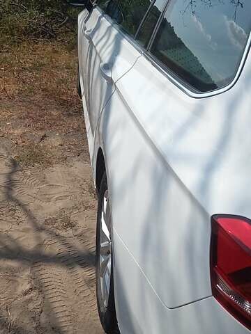 Білий Фольксваген Пассат, об'ємом двигуна 1.6 л та пробігом 192 тис. км за 18200 $, фото 20 на Automoto.ua