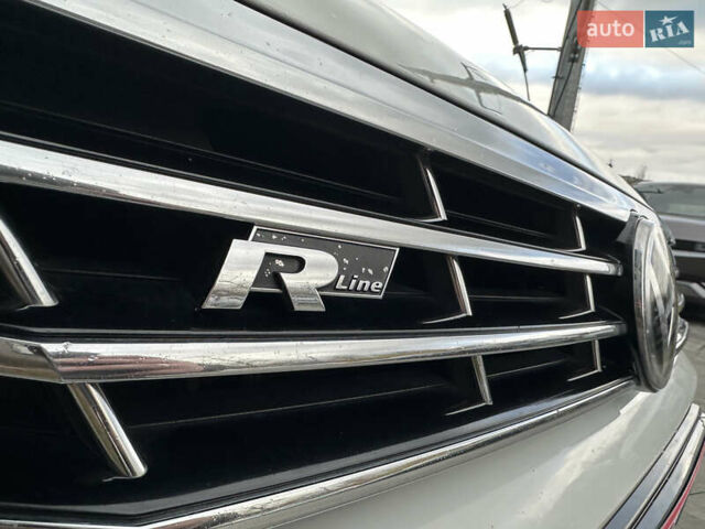 Белый Фольксваген Пассат, объемом двигателя 2 л и пробегом 260 тыс. км за 18250 $, фото 14 на Automoto.ua