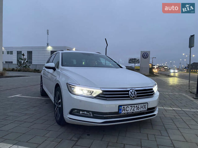 Білий Фольксваген Пассат, об'ємом двигуна 1.97 л та пробігом 243 тис. км за 17500 $, фото 25 на Automoto.ua