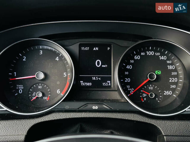 Белый Фольксваген Пассат, объемом двигателя 1.97 л и пробегом 197 тыс. км за 14800 $, фото 27 на Automoto.ua