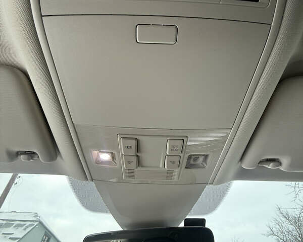 Белый Фольксваген Пассат, объемом двигателя 2 л и пробегом 345 тыс. км за 13900 $, фото 32 на Automoto.ua