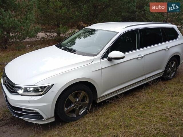 Білий Фольксваген Пассат, об'ємом двигуна 1.97 л та пробігом 195 тис. км за 18500 $, фото 35 на Automoto.ua