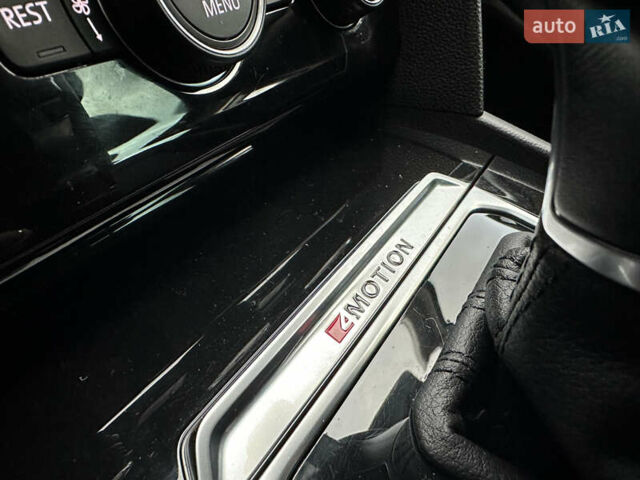 Белый Фольксваген Пассат, объемом двигателя 2 л и пробегом 260 тыс. км за 18250 $, фото 27 на Automoto.ua