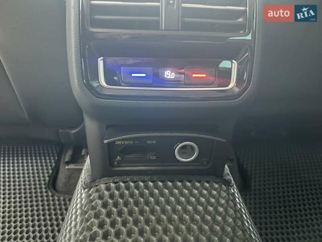 Белый Фольксваген Пассат, объемом двигателя 1.97 л и пробегом 194 тыс. км за 20600 $, фото 32 на Automoto.ua