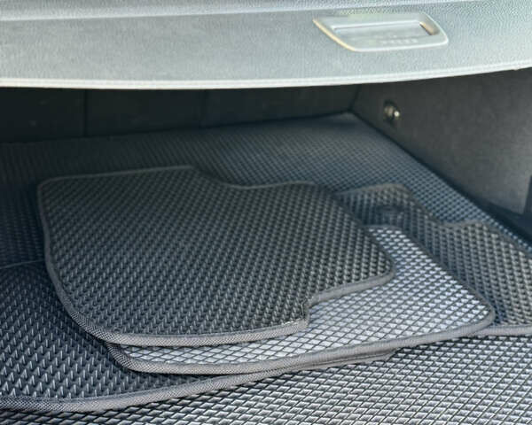 Белый Фольксваген Пассат, объемом двигателя 2 л и пробегом 223 тыс. км за 21500 $, фото 11 на Automoto.ua