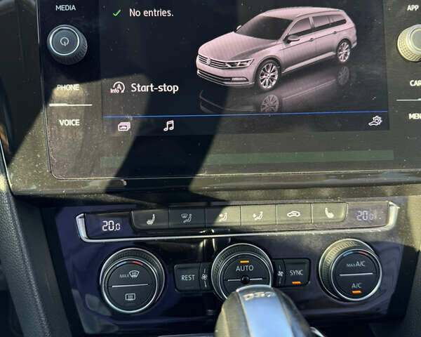 Білий Фольксваген Пассат, об'ємом двигуна 1.97 л та пробігом 225 тис. км за 19900 $, фото 18 на Automoto.ua