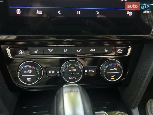 Белый Фольксваген Пассат, объемом двигателя 1.97 л и пробегом 194 тыс. км за 20600 $, фото 28 на Automoto.ua