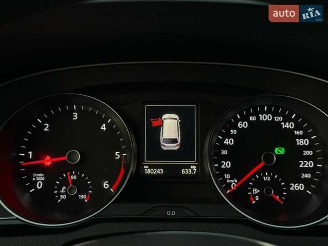 Белый Фольксваген Пассат, объемом двигателя 1.97 л и пробегом 180 тыс. км за 21000 $, фото 31 на Automoto.ua