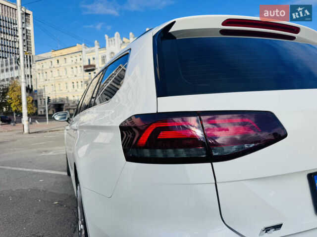 Белый Фольксваген Пассат, объемом двигателя 1.97 л и пробегом 275 тыс. км за 16499 $, фото 22 на Automoto.ua