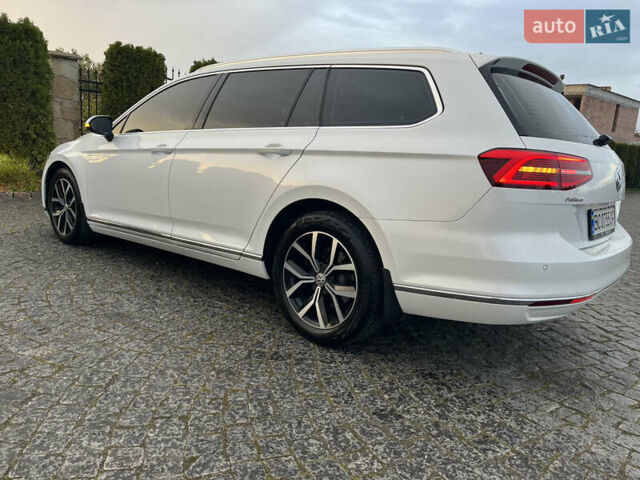 Белый Фольксваген Пассат, объемом двигателя 1.97 л и пробегом 267 тыс. км за 17890 $, фото 40 на Automoto.ua