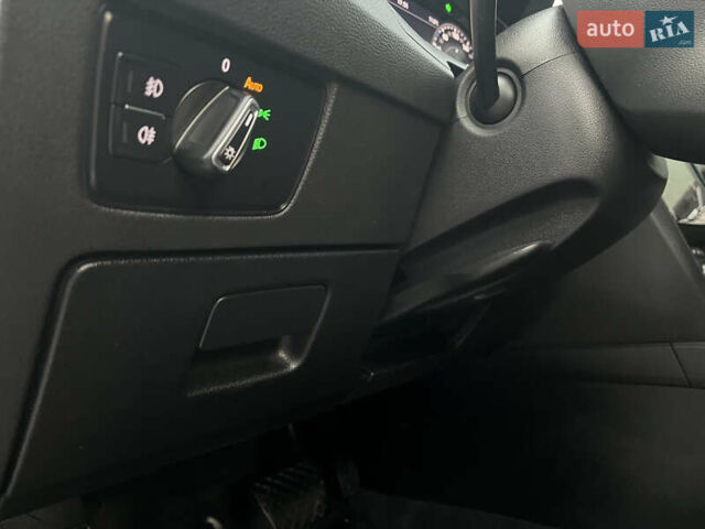 Белый Фольксваген Пассат, объемом двигателя 1.97 л и пробегом 267 тыс. км за 17890 $, фото 53 на Automoto.ua