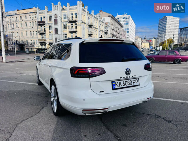 Белый Фольксваген Пассат, объемом двигателя 1.97 л и пробегом 275 тыс. км за 16499 $, фото 23 на Automoto.ua