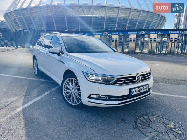 Белый Фольксваген Пассат, объемом двигателя 1.97 л и пробегом 275 тыс. км за 16499 $, фото 8 на Automoto.ua