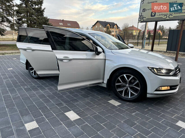 Белый Фольксваген Пассат, объемом двигателя 1.97 л и пробегом 269 тыс. км за 17890 $, фото 48 на Automoto.ua