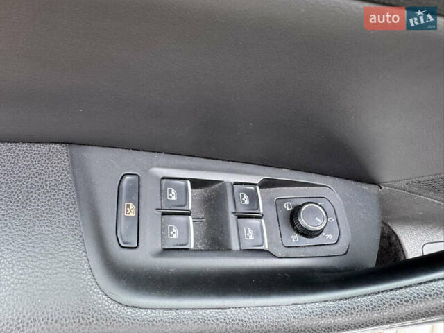 Белый Фольксваген Пассат, объемом двигателя 1.97 л и пробегом 250 тыс. км за 19800 $, фото 24 на Automoto.ua