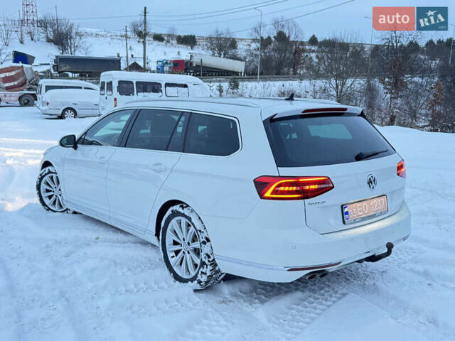 Білий Фольксваген Пассат, об'ємом двигуна 1.8 л та пробігом 171 тис. км за 16500 $, фото 6 на Automoto.ua