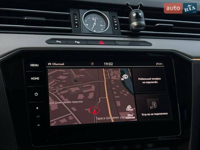 Белый Фольксваген Пассат, объемом двигателя 1.97 л и пробегом 180 тыс. км за 21000 $, фото 33 на Automoto.ua