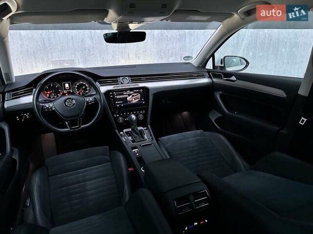 Білий Фольксваген Пассат, об'ємом двигуна 1.97 л та пробігом 239 тис. км за 19500 $, фото 56 на Automoto.ua