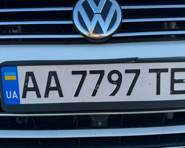Білий Фольксваген Пассат, об'ємом двигуна 1.97 л та пробігом 225 тис. км за 19900 $, фото 2 на Automoto.ua