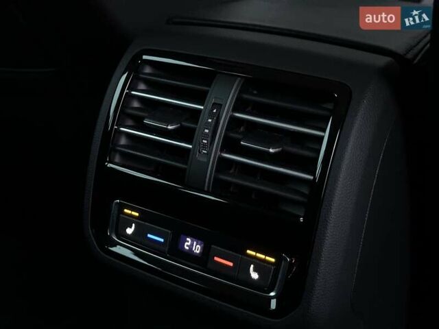 Білий Фольксваген Пассат, об'ємом двигуна 1.97 л та пробігом 239 тис. км за 19500 $, фото 51 на Automoto.ua