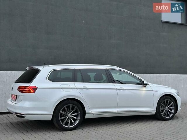 Білий Фольксваген Пассат, об'ємом двигуна 1.97 л та пробігом 239 тис. км за 19500 $, фото 17 на Automoto.ua