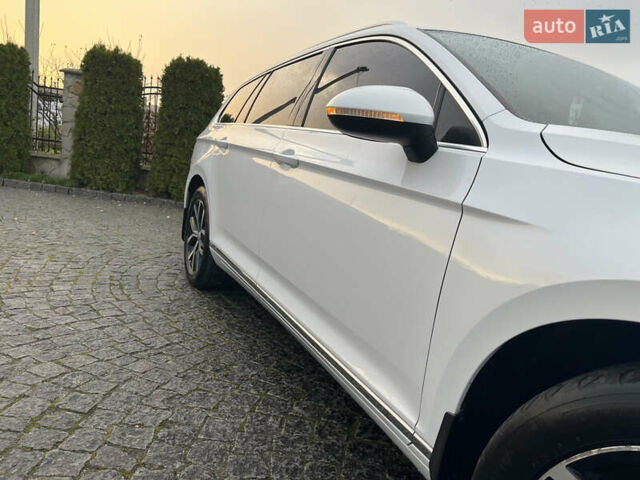 Белый Фольксваген Пассат, объемом двигателя 1.97 л и пробегом 267 тыс. км за 17890 $, фото 42 на Automoto.ua