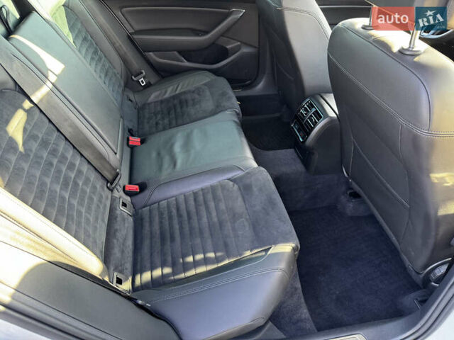 Белый Фольксваген Пассат, объемом двигателя 1.8 л и пробегом 170 тыс. км за 16500 $, фото 12 на Automoto.ua