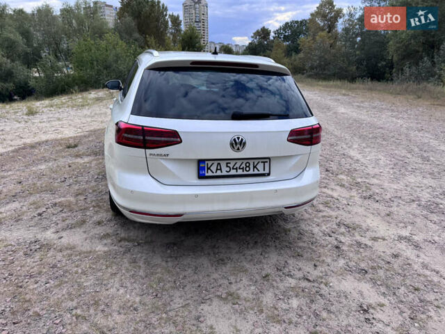 Белый Фольксваген Пассат, объемом двигателя 1.97 л и пробегом 250 тыс. км за 19800 $, фото 12 на Automoto.ua