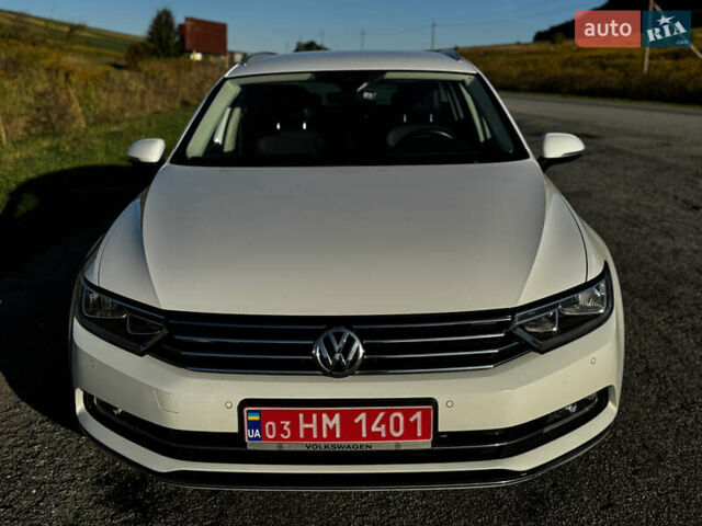 Белый Фольксваген Пассат, объемом двигателя 1.8 л и пробегом 170 тыс. км за 16500 $, фото 1 на Automoto.ua