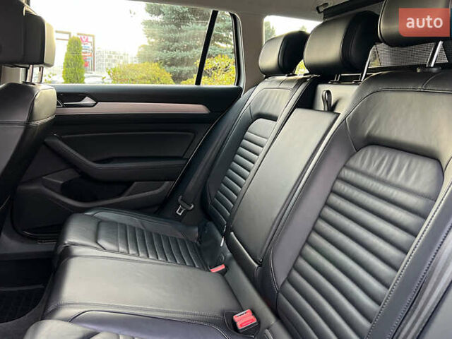 Белый Фольксваген Пассат, объемом двигателя 1.97 л и пробегом 205 тыс. км за 17500 $, фото 21 на Automoto.ua