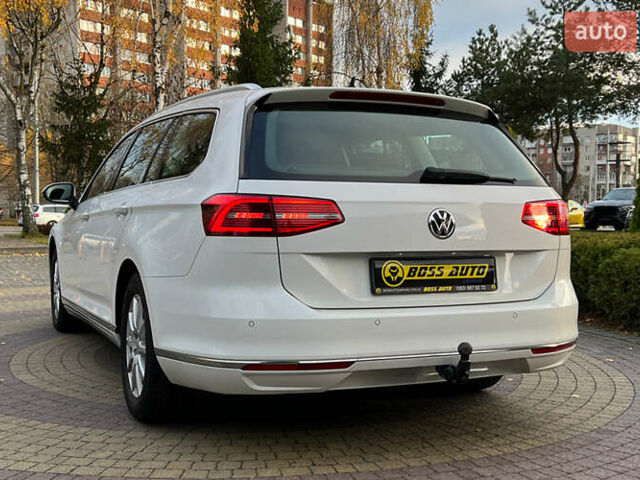 Белый Фольксваген Пассат, объемом двигателя 1.97 л и пробегом 205 тыс. км за 17500 $, фото 4 на Automoto.ua