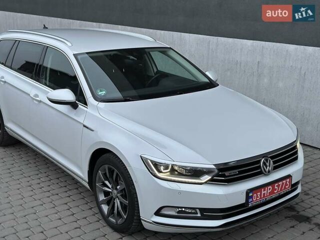Білий Фольксваген Пассат, об'ємом двигуна 1.97 л та пробігом 239 тис. км за 19500 $, фото 22 на Automoto.ua