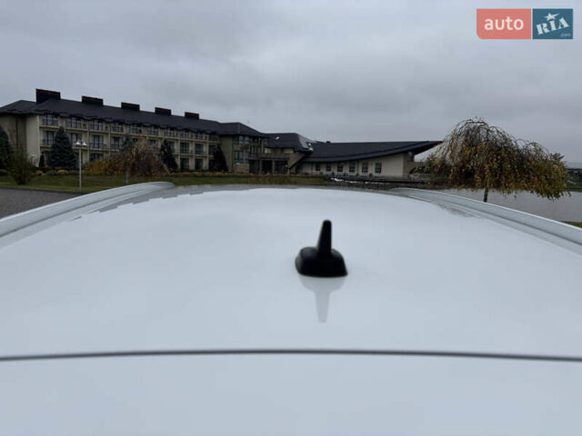 Белый Фольксваген Пассат, объемом двигателя 1.97 л и пробегом 268 тыс. км за 17890 $, фото 34 на Automoto.ua