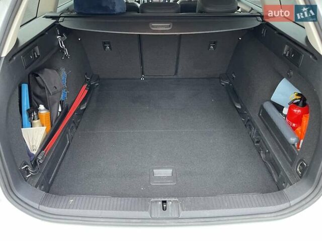 Білий Фольксваген Пассат, об'ємом двигуна 2 л та пробігом 181 тис. км за 18950 $, фото 32 на Automoto.ua