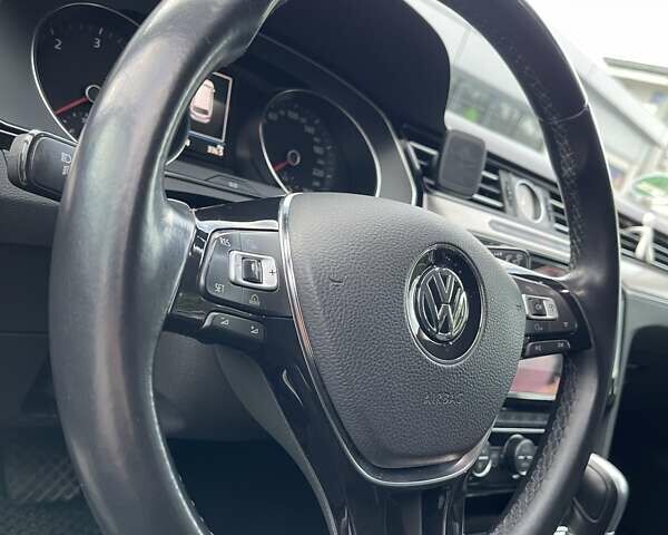 Білий Фольксваген Пассат, об'ємом двигуна 2 л та пробігом 181 тис. км за 18950 $, фото 14 на Automoto.ua