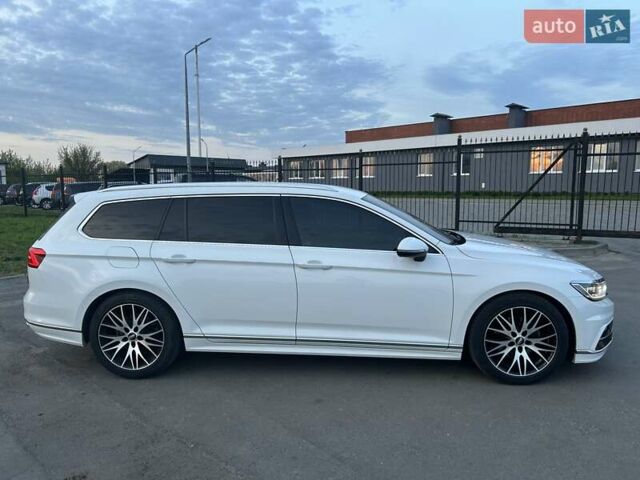 Белый Фольксваген Пассат, объемом двигателя 1.97 л и пробегом 194 тыс. км за 20600 $, фото 8 на Automoto.ua