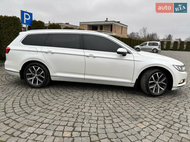 Белый Фольксваген Пассат, объемом двигателя 1.97 л и пробегом 268 тыс. км за 17890 $, фото 23 на Automoto.ua