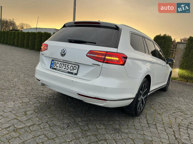 Белый Фольксваген Пассат, объемом двигателя 1.97 л и пробегом 267 тыс. км за 17890 $, фото 32 на Automoto.ua